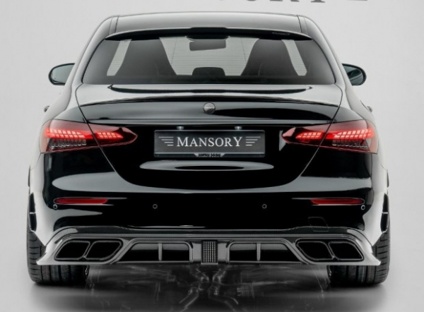 Mercedes-AMG E 63 S перетворили на &laquo;вбивцю&raquo; суперкарів