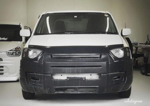 Найдоступніший кросовер Toyota &laquo;схрестили&raquo; з Land Rover Defender