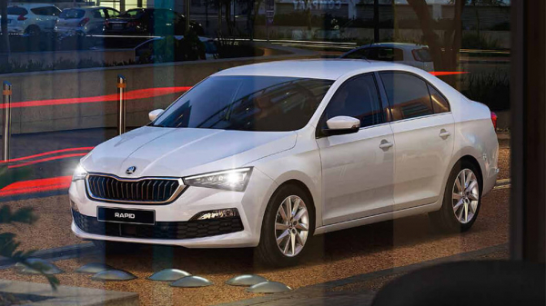 Названы лидеры и аутсайдеры авторынка России в 2022 году