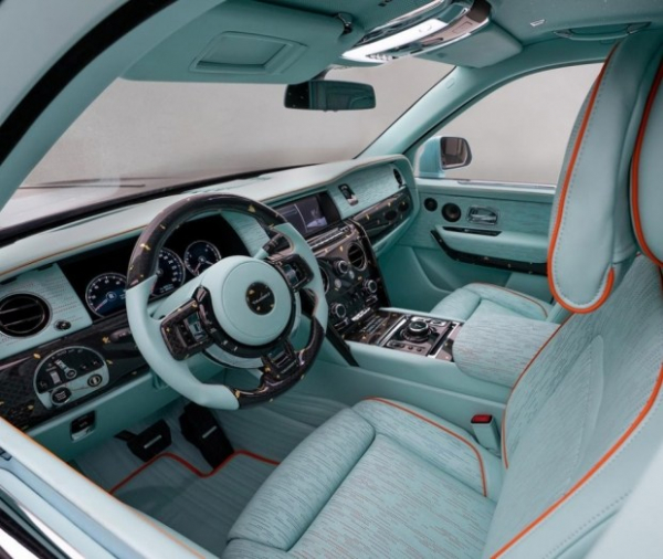 Rolls-Royce Cullinan отримав унікальний тюнинг від Mansory