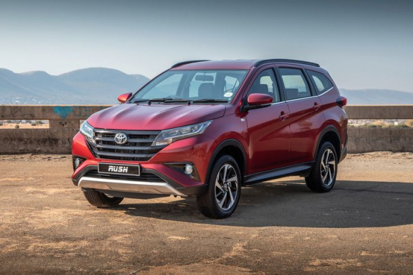 7 новых дешевых кроссоверов, приехавших в Россию по параллельному импорту