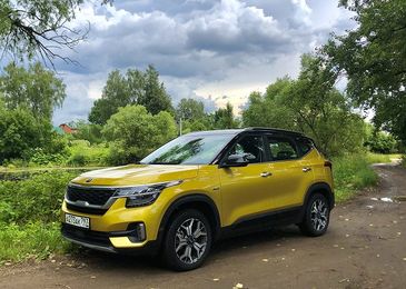 7 самых ходовых новых кроссоверов и внедорожников в России