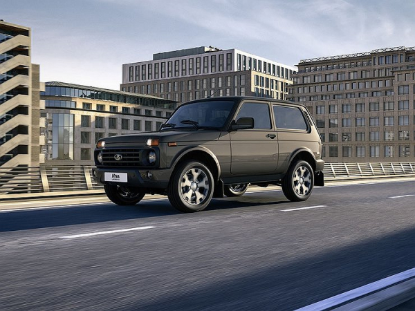 7 самых ходовых новых кроссоверов и внедорожников в России