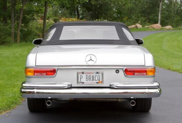 Знайдено унікальний кабріолет Mercedes-Benz від відомого дизайнера