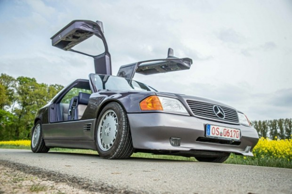 Виявлено єдиний у світі Mercedes-Benz E-Class із дверима &laquo;крило чайки&raquo;