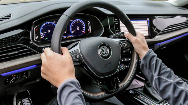 Автосайт &laquo;Автокод&raquo; назвал причины отказа в регистрации автомашины в ГИБДД в 2023 году