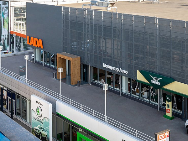 АВТОВАЗ запретил: как официальные дилеры подставляют отечественный автозавод