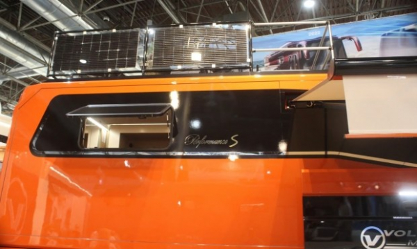 Найдорожчий автофургон 2022 року коштує 5 мільйонів доларів