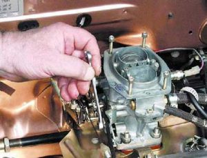 Чистка карбюратора на машине без снятия