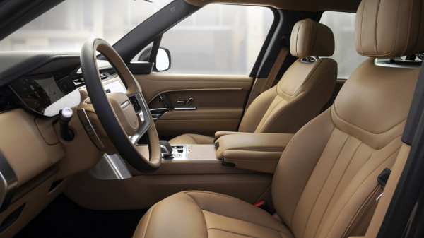 Россияне выбрали главную автомобильную новинку 2022 года Россияне выбрали главную автомобильную новинку 2022 года