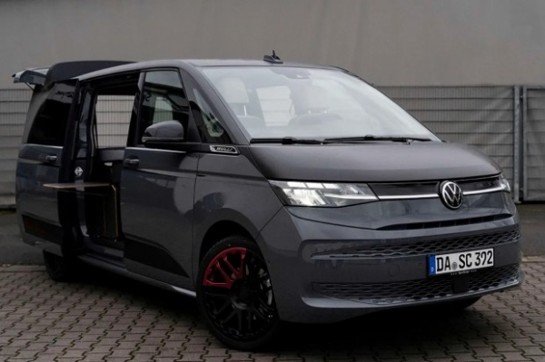 Volkswagen Multivan перетворили на затишний кемпер