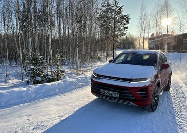 Кино и китайцы: длительный тест-драйв полноприводного кроссовера Exeed LX