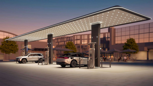 Компания Mercedes инвестирует в новую сеть зарядки для электромобилей 