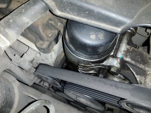 Масло течет из-под масляного фильтра: почему так происходит и что делать водителю