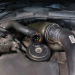 Масло течет из-под масляного фильтра: почему так происходит и что делать водителю