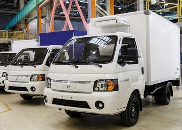 Обходит с флангов: как китайская JAC собирается покорить российских водителей