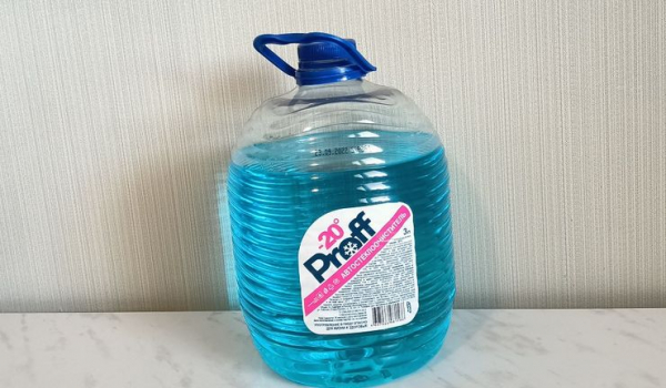 Почему автомобильные &laquo;незамерзайки&raquo; из метанола бесполезны при крепком морозе