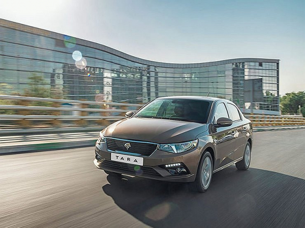 Понеслась: Иран объявил о начале экспорта машин в Россию