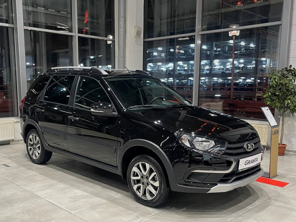 Страховщики убивают ОСАГО, АВТОВАЗ &mdash; &laquo;Гранту&raquo;, а &laquo;серый&raquo; импорт &mdash; автопром России: итоги недели