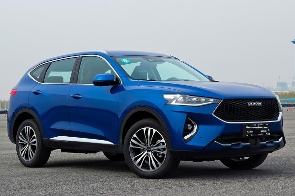 В России на 50 тыс. рублей подорожали кроссоверы Haval F7 и F7x в топовых версиях