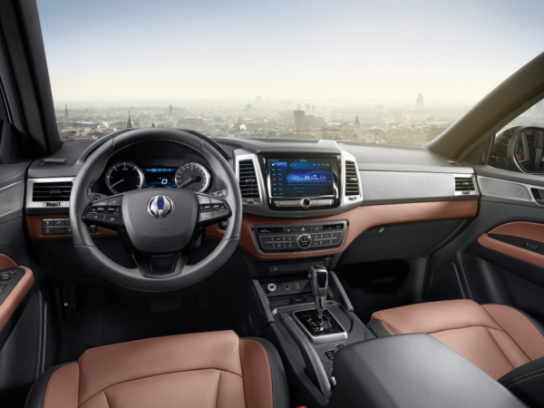 В России объявлен старт продаж новых пикапов SsangYong Rexton Sports стоимостью до 4,4 млн рублей