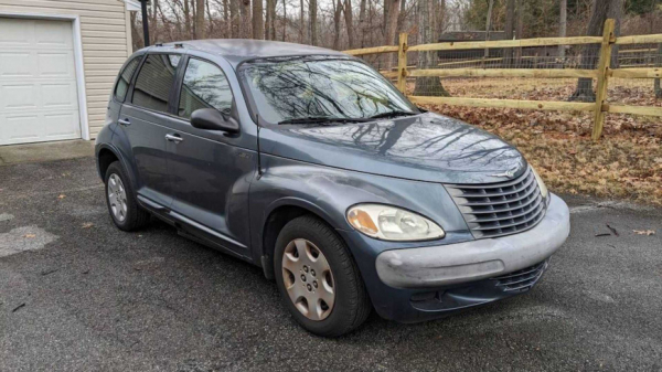 В Сети представили версию PT Cruiser для инвалидных колясок