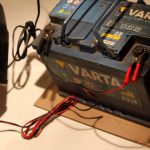 Заливает свечи зажигания: как завести двигатель