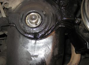 Замена переднего и заднего сальника коленчатого вала