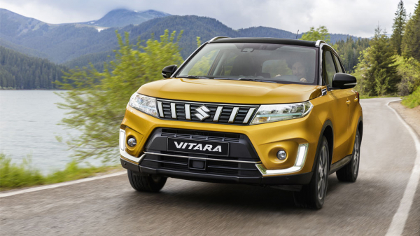 Кроссовер Suzuki Vitara выехал на &laquo;лосиный тест&raquo;