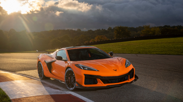 Суперкар Chevrolet Corvette Z06 появится в качестве Pace Car для Daytona 500