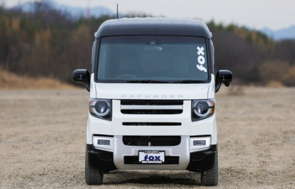 Компактний мінівен Honda &laquo;перетворили&raquo; на Defender