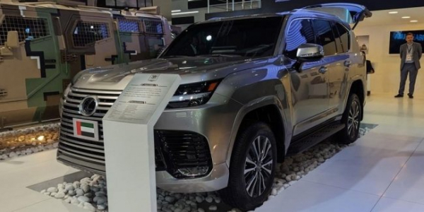 Lexus LX600 перетворили на броньований позашляховик Lexus LX600 перетворили на броньований позашляховик