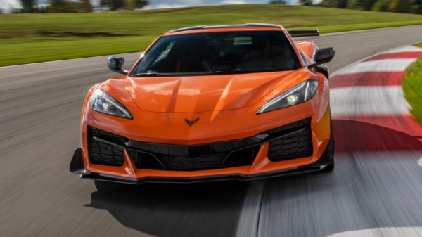 Суперкар Chevrolet Corvette Z06 появится в качестве Pace Car для Daytona 500