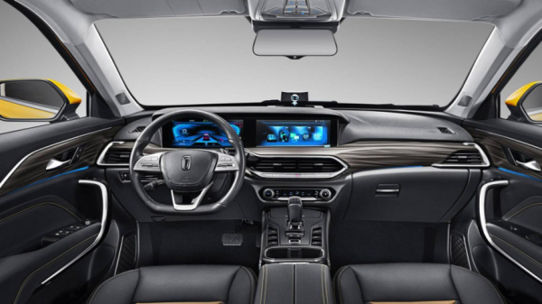 Автоконцерн АВТОВАЗ может начать выпуск кроссовера FAW Bestune T77 из Китая под брендом LADA