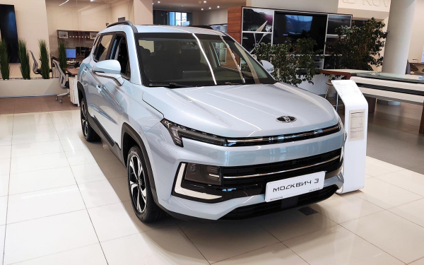 Автосалоны &laquo;Москвича&raquo; отказывают клиентам в тест-драйве из-за отсутствия автомашин