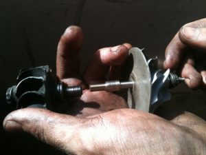 Чем отличается атмосферный двигатель от турбированного Чем отличается атмосферный двигатель от турбированного