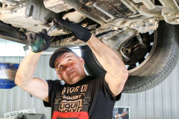 Год спустя: как спецоперация на Украине разрушила автомобильную жизнь России