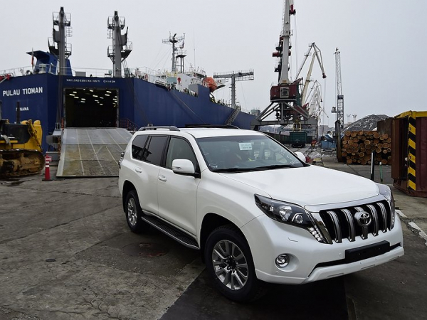 Иллюзия выбора: кто на самом деле &laquo;стоит&raquo; за параллельным импортом