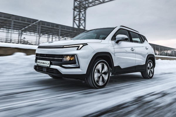 &laquo;Известия&raquo;: &laquo;Москвич&raquo; выпустит 100 тыс. автомашин в 2024 году