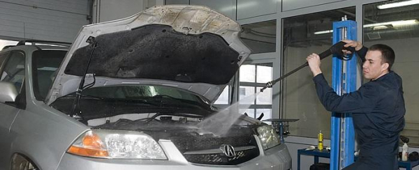 Как не нужно мыть двигатель керхером