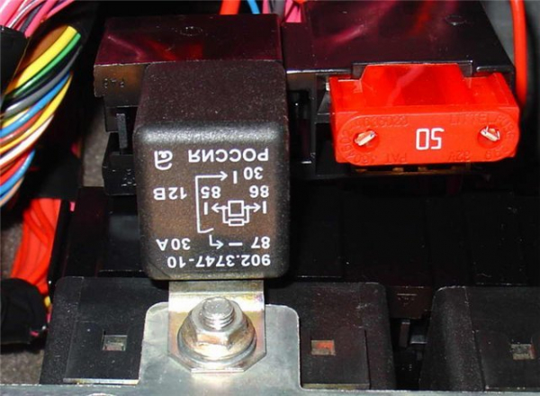 Как самому проверить реле бензонасоса