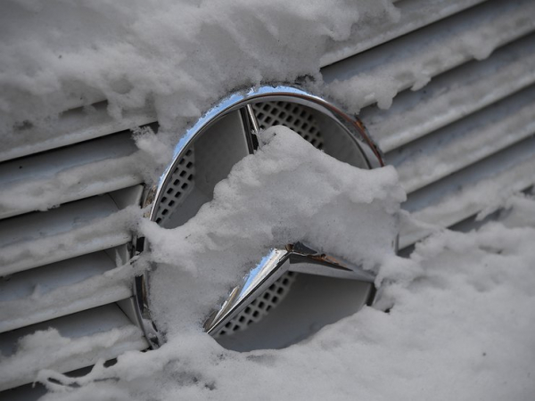 Как ушлые россияне элегантно обманывают «мозги» новых Mercedes и BMW Как ушлые россияне элегантно обманывают «мозги» новых Mercedes и BMW