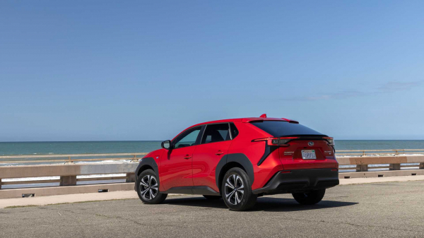 Компания Subaru отзывает кроссоверы Subaru Solterra из-за нерешенной проблемы с болтом ступицы Компания Subaru отзывает кроссоверы Subaru Solterra из-за нерешенной проблемы с болтом ступицы