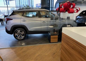 Подарки за кредит и никаких &laquo;допов&raquo;: как мы покупали новейший &laquo;Москвич 3&raquo;