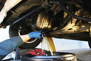Самостоятельная замена масла в двигателе: что нужно знать