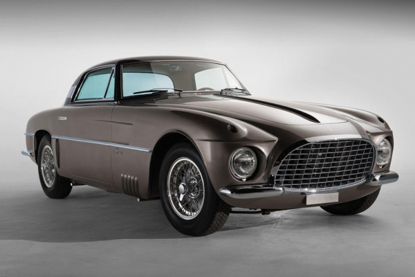 Ультра-редкий Ferrari 250 Europa Vignale с двигателем F1 звучит потрясающе