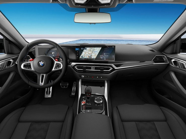 ВMW 4-серии ворвалась в новый модельный год с крутым салоном ВMW 4-серии ворвалась в новый модельный год с крутым салоном