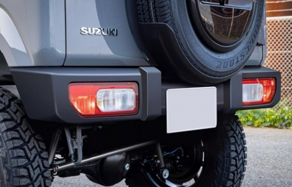 Suzuki Jimny перетворили на мініатюрний клон Jeep Cherokee