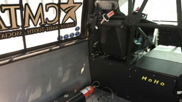 Найшвидший у світі будинок на колесах виставлено на продаж