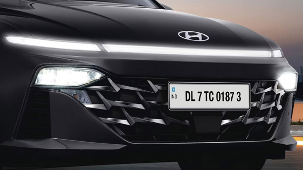 Новый Hyundai Solaris дебютировал официально